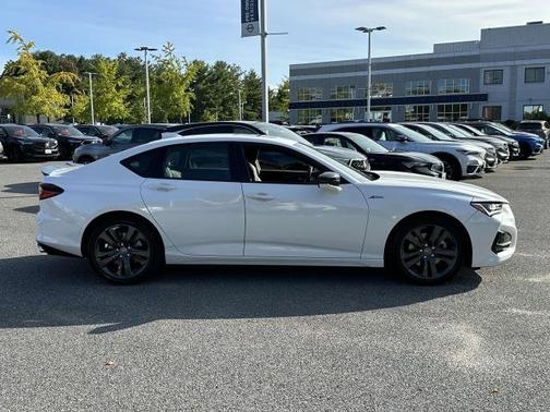 2023 Acura TLX w/A-Spec Package