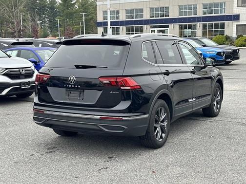 2023 Volkswagen Tiguan SE