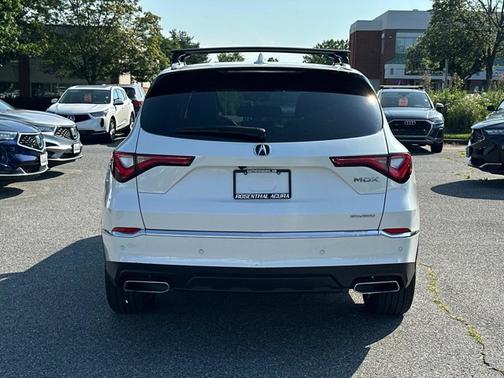 2023 Acura MDX w/Advance Package