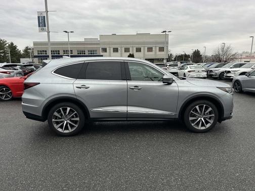 2025 Acura MDX w/Technology Package