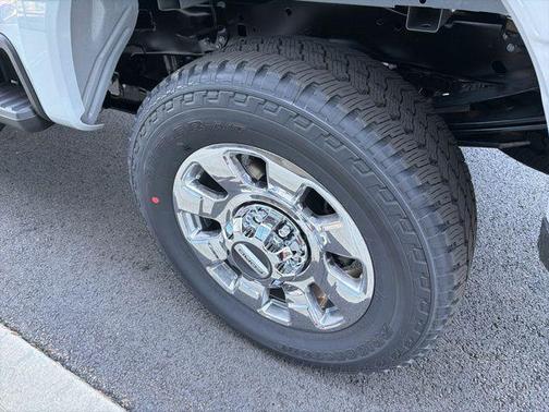 Avalanche 2026 Ford F-250 Lariat