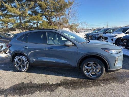 2026 Ford Escape ST-Line Select