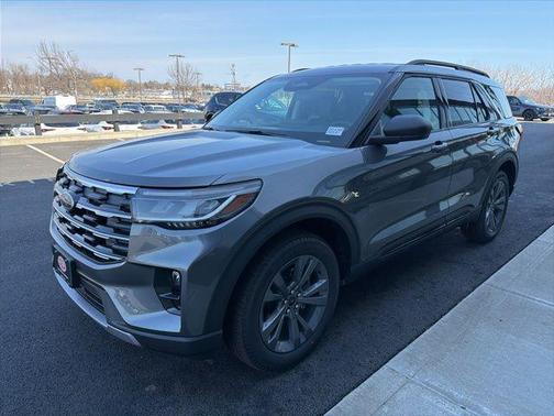 2026 Ford Explorer Active w/200A Pkg