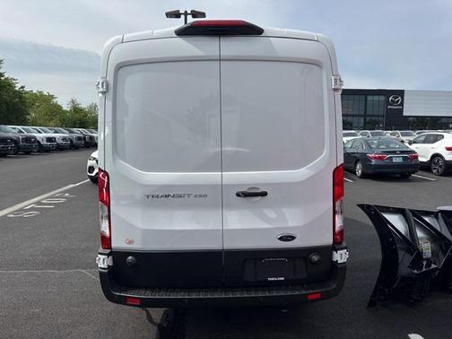 2025 Ford Transit-250 Base