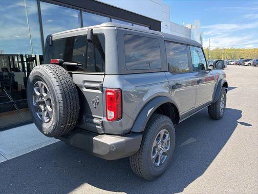 Carbonized Gray Metallic 2026 Ford Bronco Big Bend