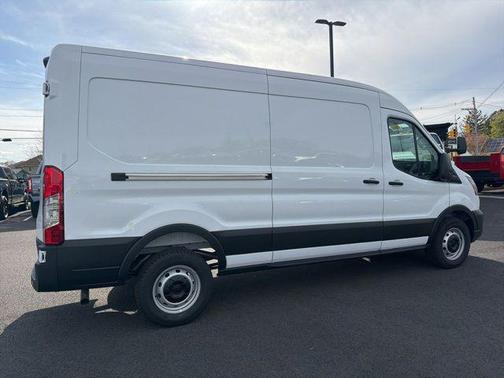 Oxford White 2026 Ford Transit-250 Base