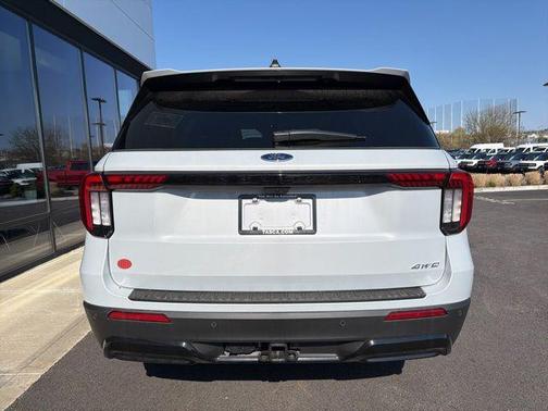 Space White Metallic 2026 Ford Explorer ST-Line