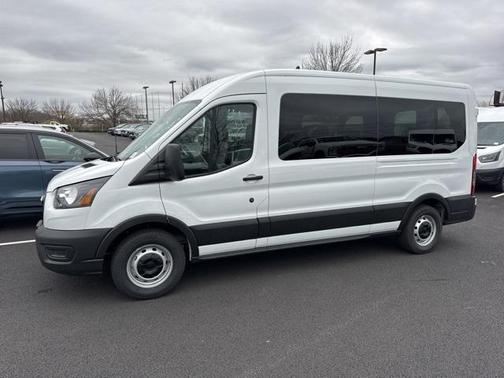 2025 Ford Transit-350 XL