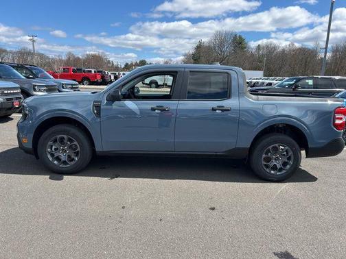 Azure Gray Metallic Tri-Coat 2026 Ford Maverick XLT