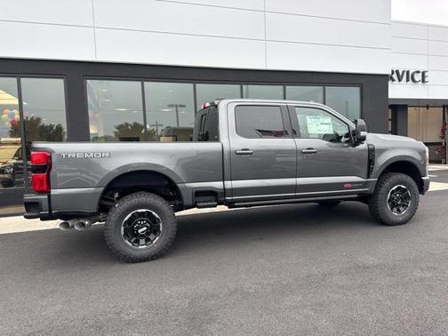 2025 Ford F-350 Lariat