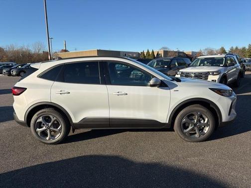 2026 Ford Escape ST-Line Select