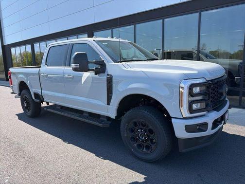 Avalanche 2026 Ford F-250 XLT