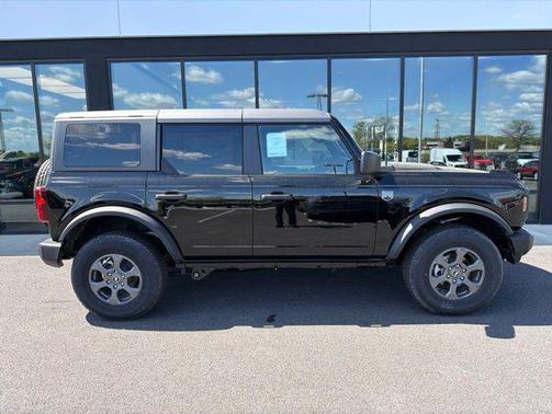 Shadow Black 2026 Ford Bronco Big Bend