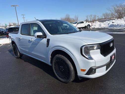 2026 Ford Maverick Lobo Standard