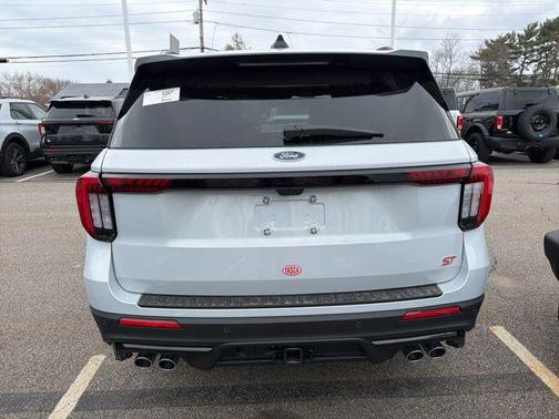 Space White Metallic 2026 Ford Explorer ST