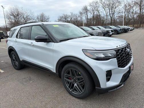 Space White Metallic 2026 Ford Explorer ST