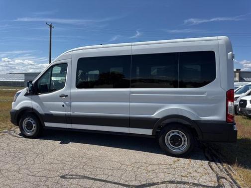 2025 Ford Transit-350 XL