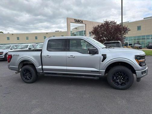 Iconic Silver Metallic 2026 Ford F-150 XLT