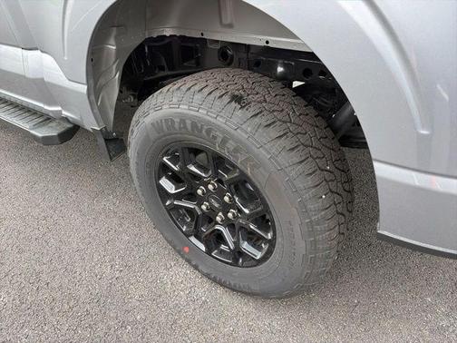 Iconic Silver Metallic 2026 Ford F-150 XLT