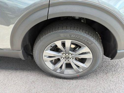 Carbonized Gray Metallic 2026 Ford Explorer Active