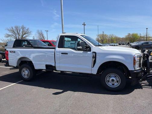 Oxford White 2026 Ford F-250 XL