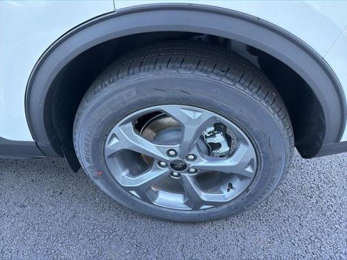 2026 Ford Escape ST-Line Select