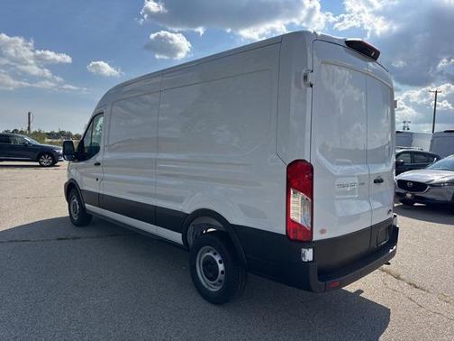 2025 Ford Transit-250 Base