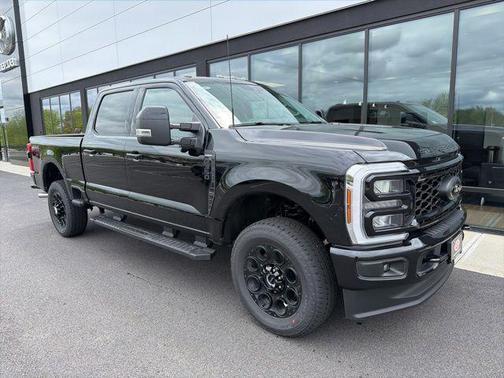 Agate Black Metallic 2026 Ford F-350 Lariat