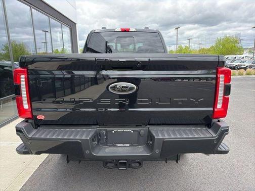 Agate Black Metallic 2026 Ford F-350 Lariat
