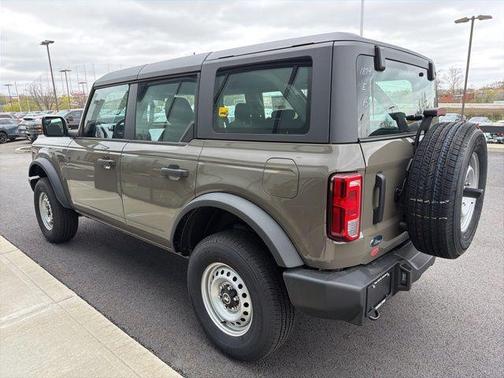 Marsh Gray 2025 Ford Bronco Base
