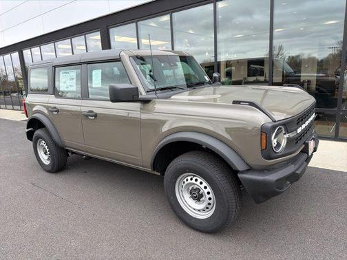 Marsh Gray 2025 Ford Bronco Base