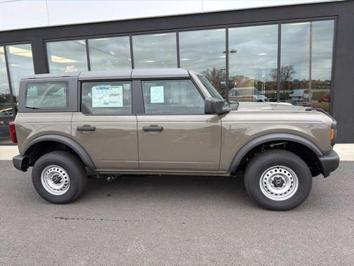 Marsh Gray 2025 Ford Bronco Base