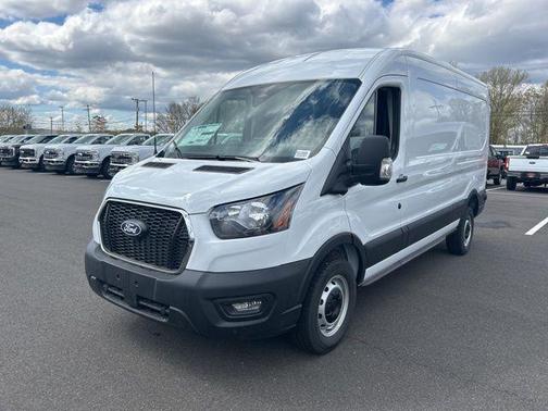 Oxford White 2026 Ford Transit-250 Base