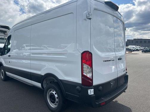 Oxford White 2026 Ford Transit-250 Base