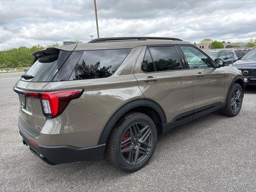 Marsh Gray 2026 Ford Explorer ST-Line