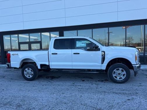 2025 Ford F-350 XLT