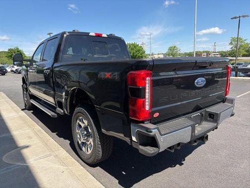 Agate Black Metallic 2026 Ford F-350 Lariat