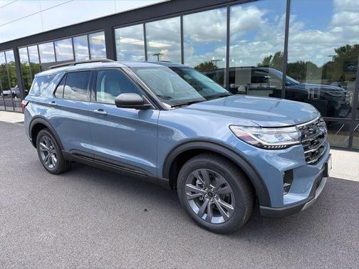 Vapor Blue Metallic 2026 Ford Explorer Active