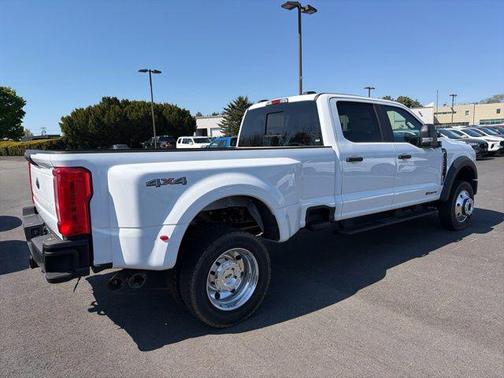 Oxford White 2026 Ford F-450 XL