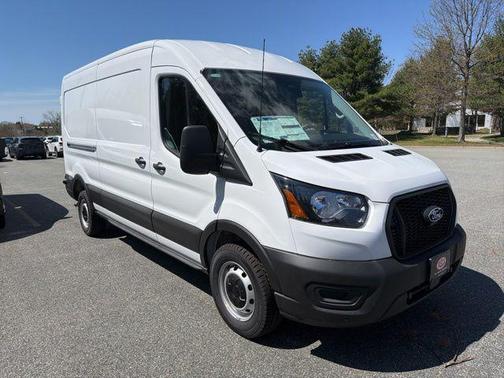 Oxford White 2026 Ford Transit-250 Base
