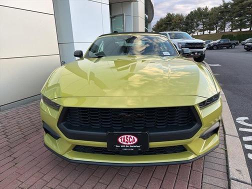 2025 Ford Mustang EcoBoost