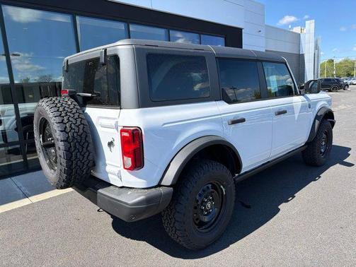 Oxford White 2026 Ford Bronco Big Bend