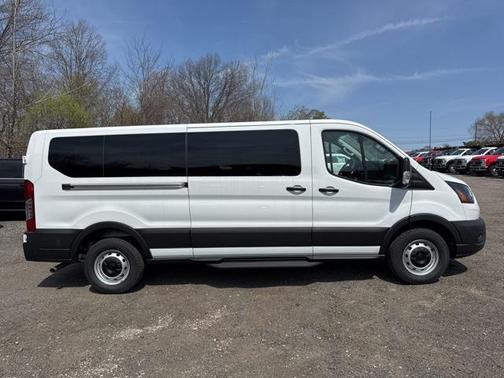 2025 Ford Transit-350 XL