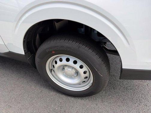 Oxford White 2026 Ford Maverick XL
