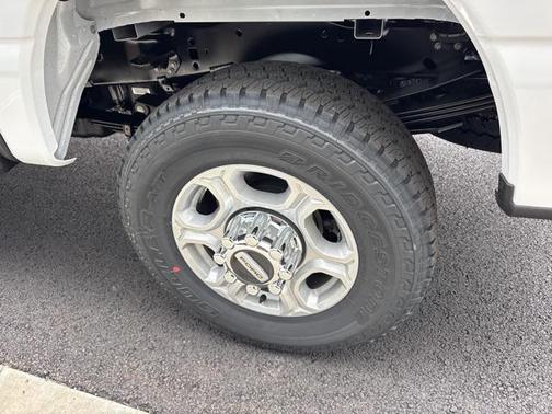 2025 Ford F-350 XLT