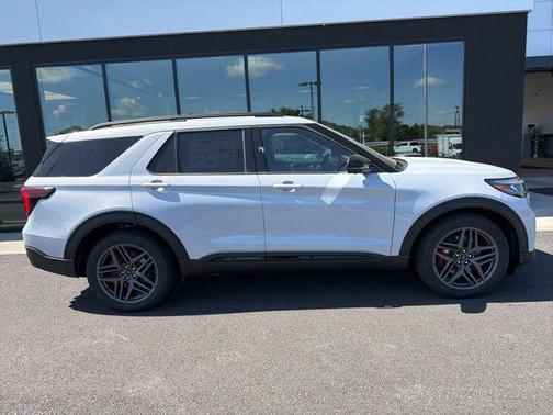 Space White Metallic 2026 Ford Explorer ST