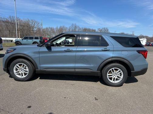 Vapor Blue Metallic 2026 Ford Explorer Active