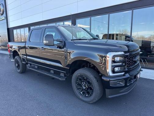 2025 Ford F-350 XLT