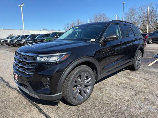 Agate Black Metallic 2026 Ford Explorer Active