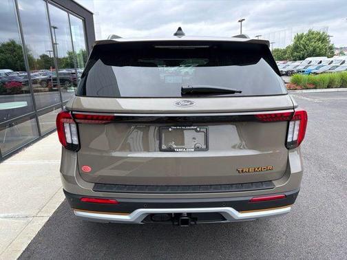 Marsh Gray 2026 Ford Explorer Tremor